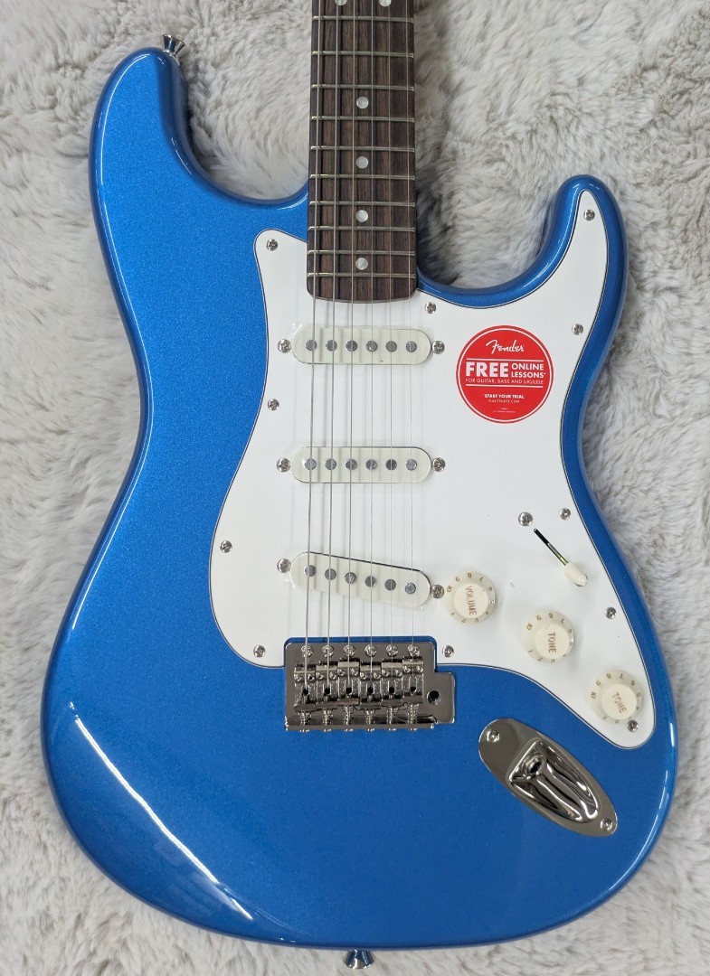 Squier by Fender Classic Vibe 60s Stratocaster, Laurel Board, Lake Placid Blue