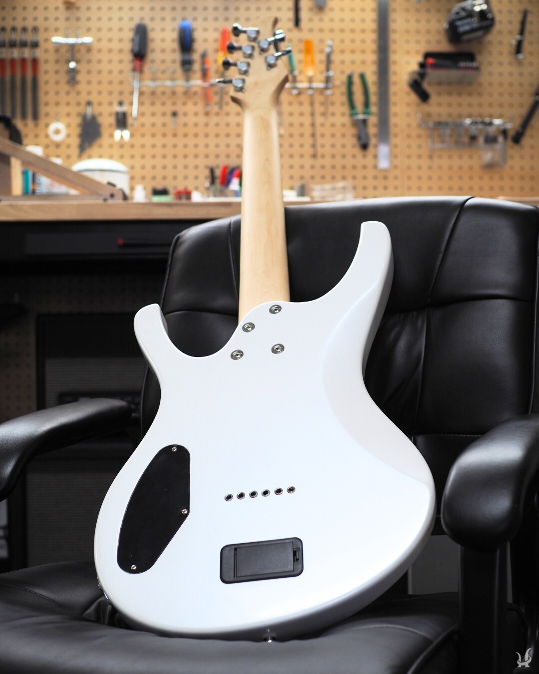 Halo Octavia WIDE NECK (48.5mm) Electric Guitar, EMG Pickups – White