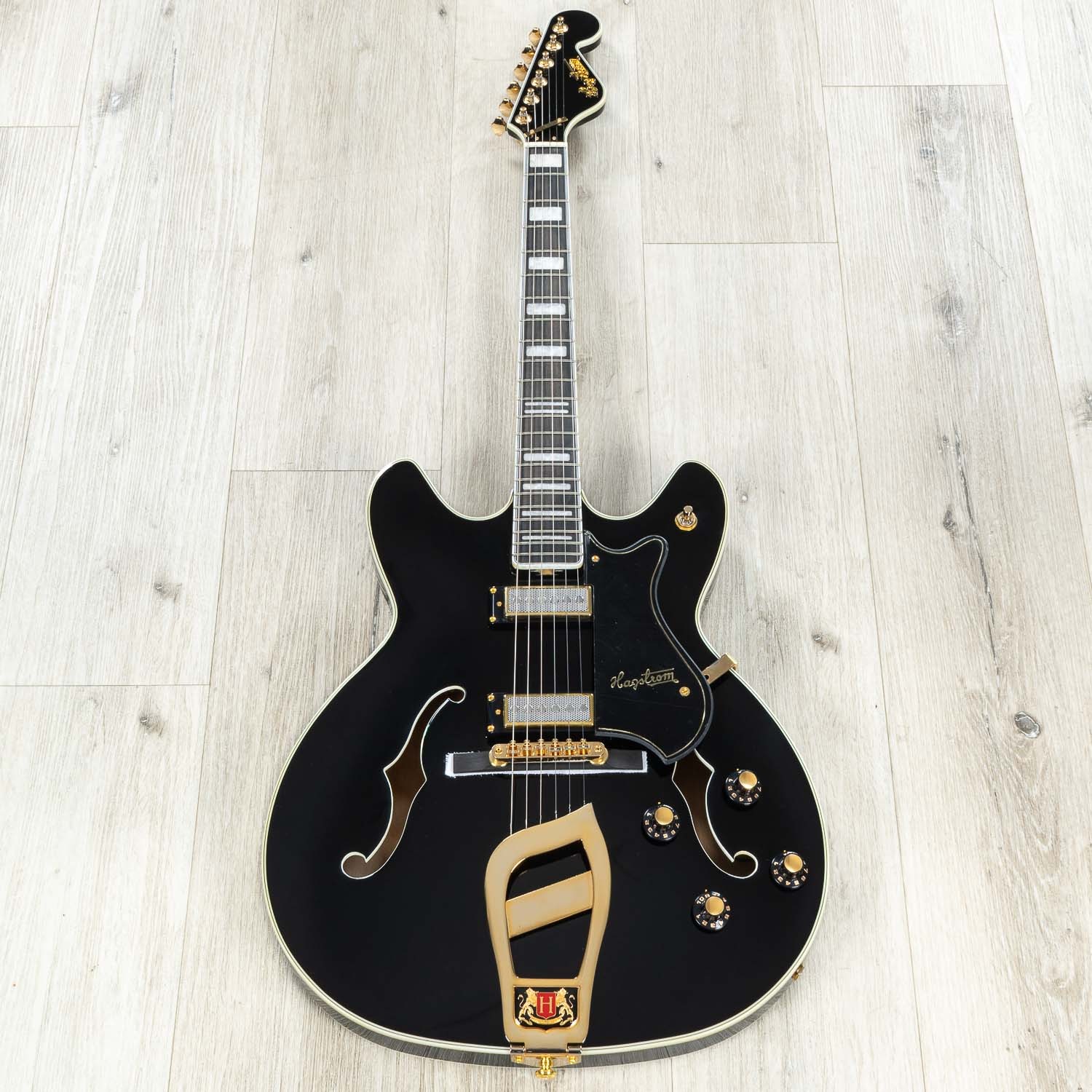 Mint Hagstrom ’67 Viking II Hollow-Body Guitar, Resinator Fretboard, Black Gloss