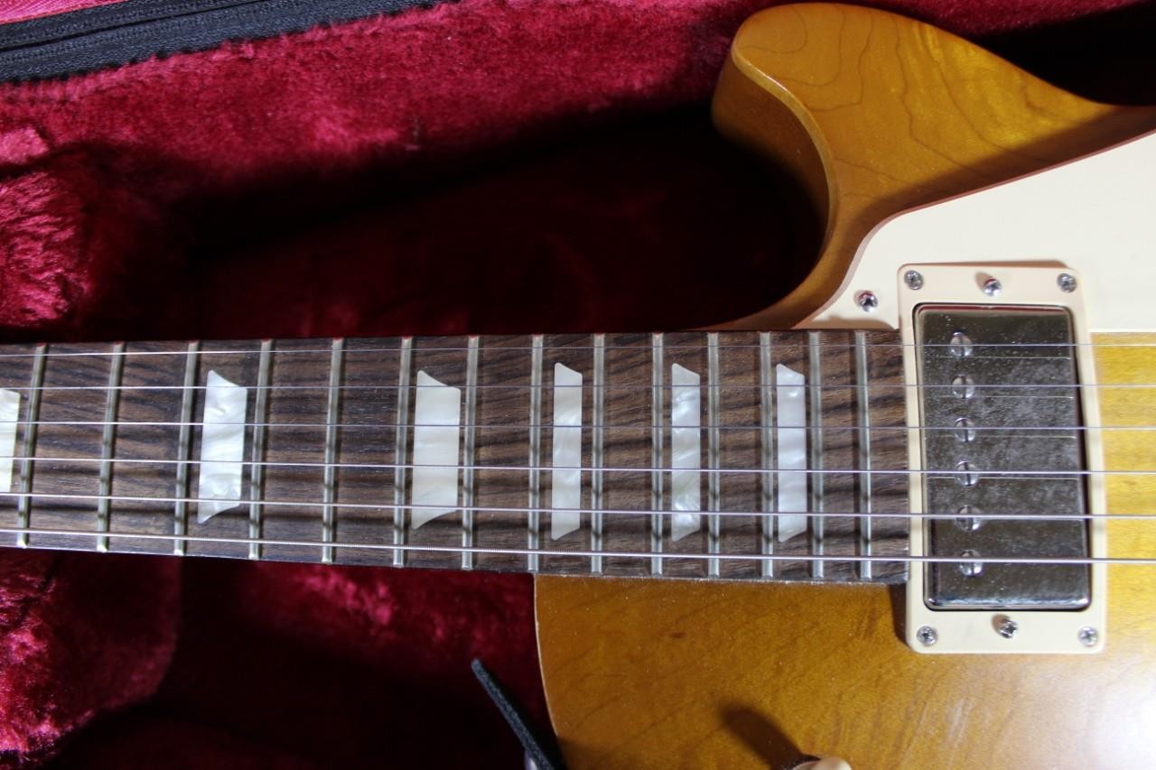 2017 Gibson Les Paul Tribute T Solid Body Honey Burst w/Gibson Padded Case