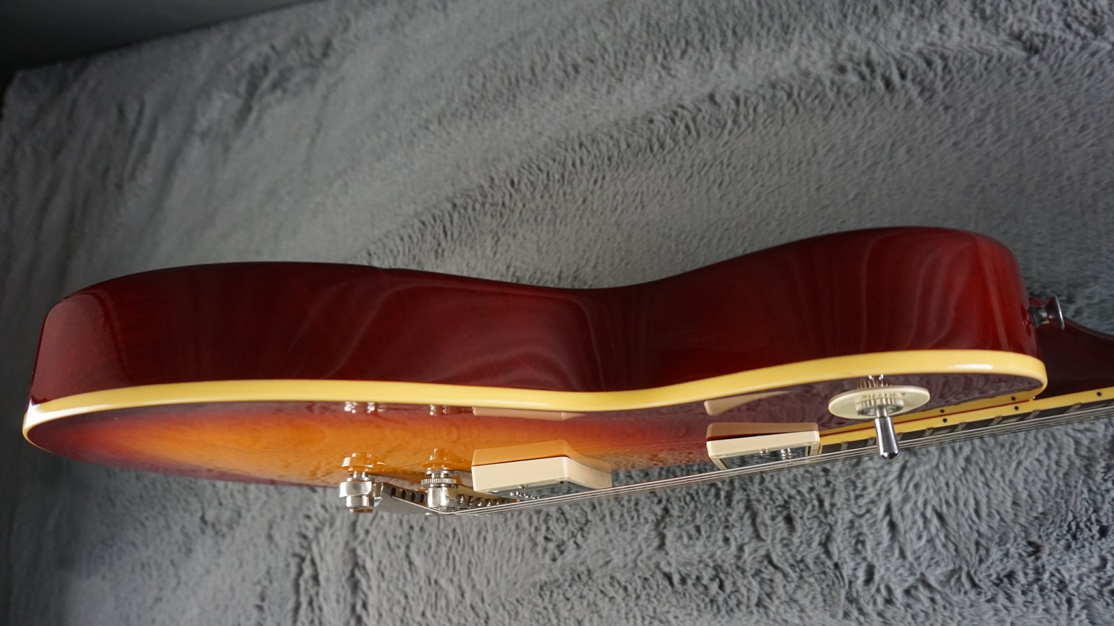Orville by Gibson Standard Les Paul 1988 – Sunburst USA Pickups