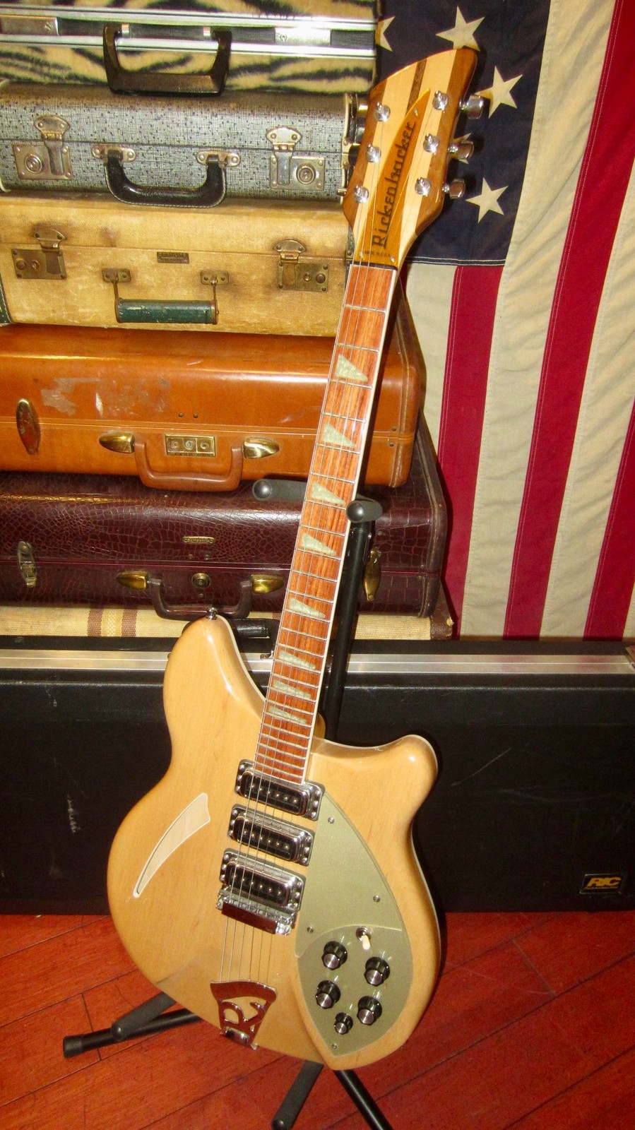 1996 Rickenbacker Model 370 Mapleglo w/ Original Case and Papers