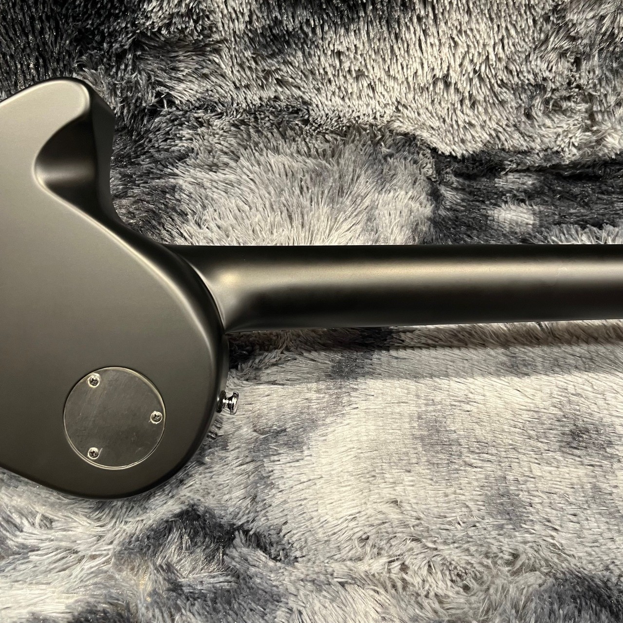 Sire L3 HH BK BLACK
