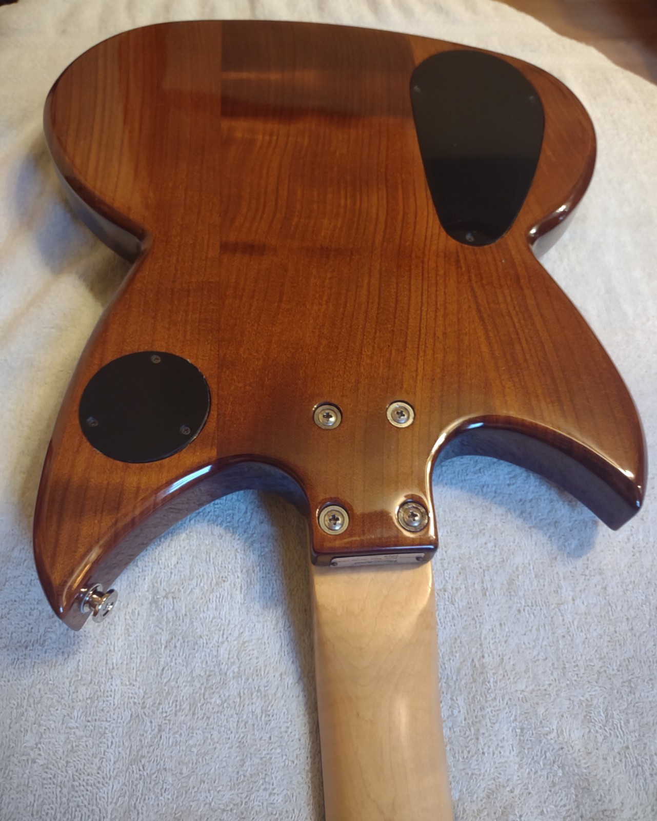 Vaccaro Groove Jet Electric Guitar w/Gator Case