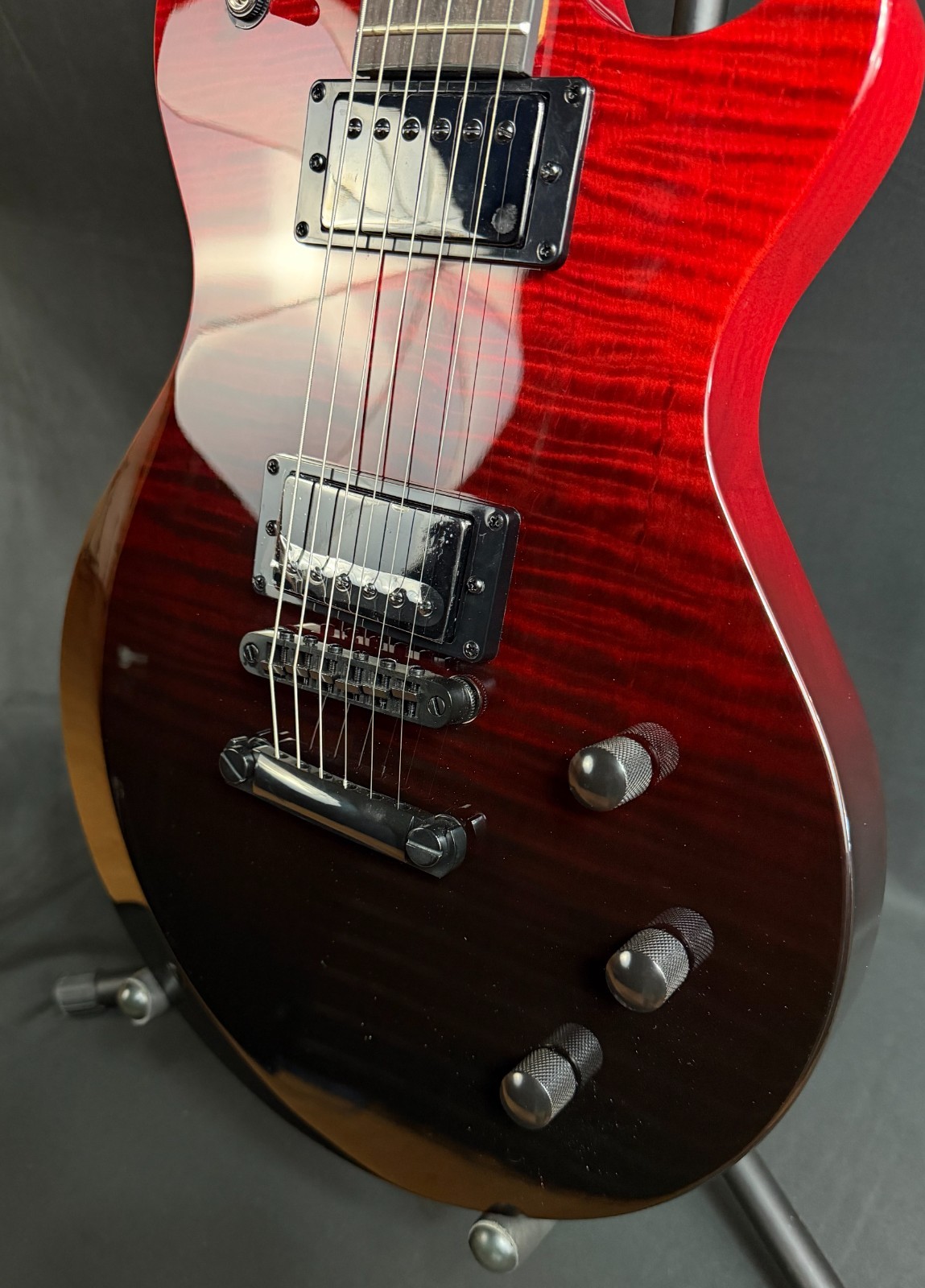 Schecter Solo-II Standard Electric Guitar Flamed Blood Burst Finish
