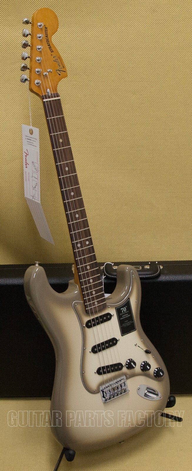 014-7030-888 Fender 70th Anniversary Vintera II Antigua Stratocaster Guitar