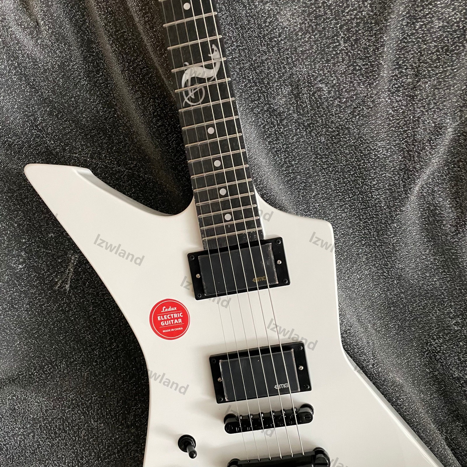 Left-Handed Electric Guitar Active Pickups H-H White Finish Black HW Solid Body