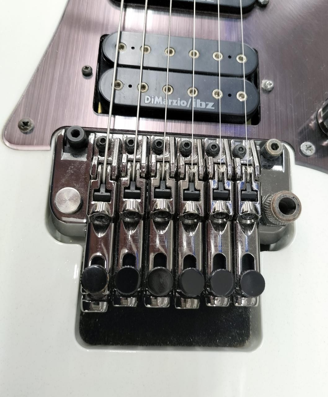 IBANEZ RG2550Z-GW Electric Guitar