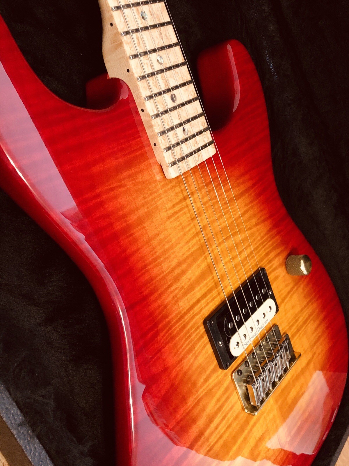 CHARVEL CUSTOM SHOP SAN DIMAS 25TH ANNIVERSARY 2004 CHERRY SUNBURST FLAME MINT++