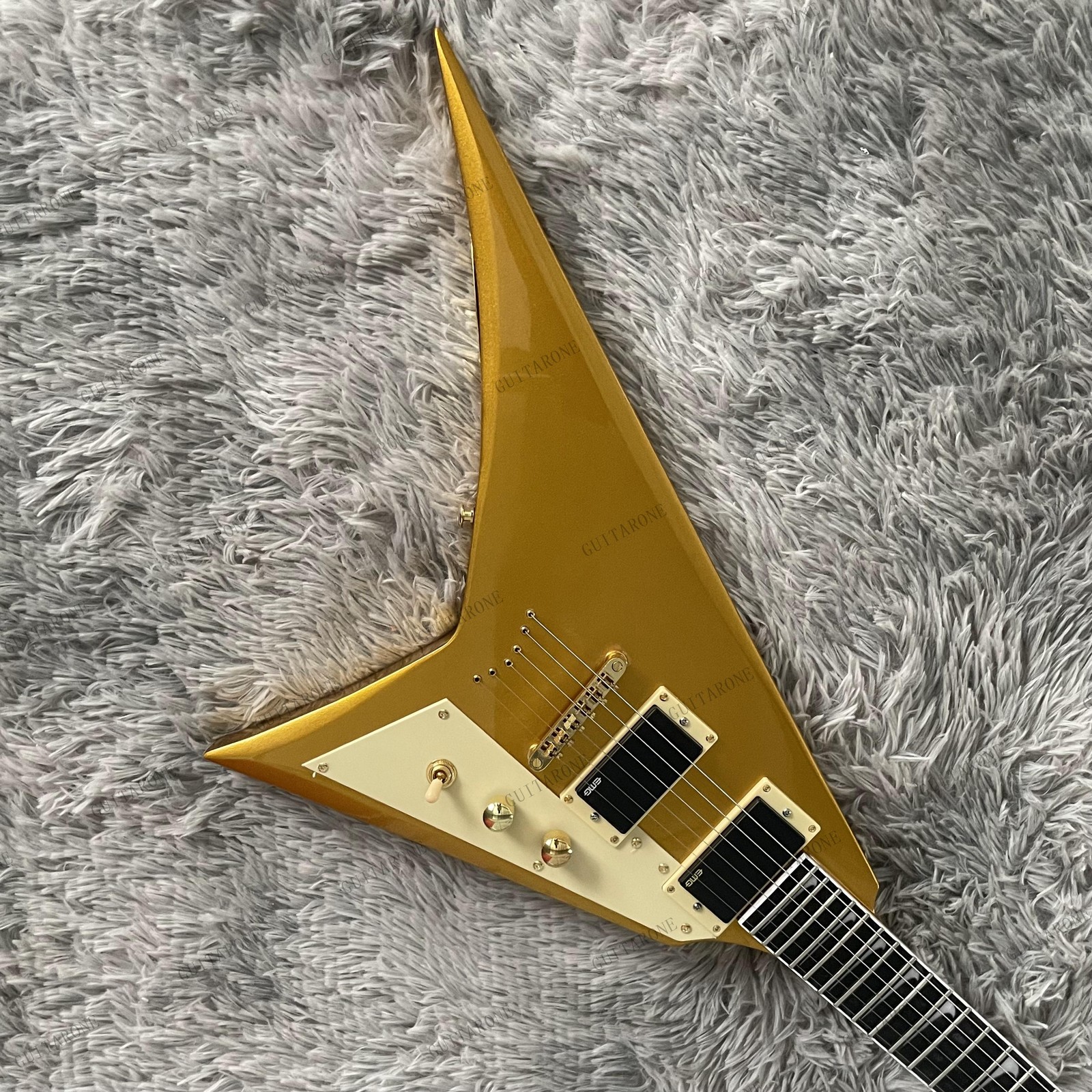 Customized Solid Body Electric Guitar Stainless Rounded Fret Gold Sparkel Finish
