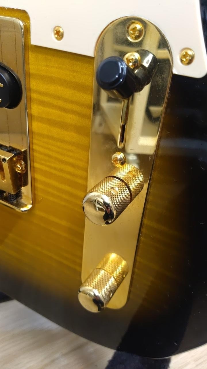 Fender Richie Kotzen Telecaster Sunburst Gold Hardware Made in Japan 2025 Guitar