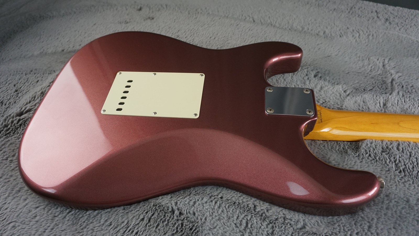 Fender ST62-80TX 04-05 – Burgundy Mist Japan – Matching Headstock