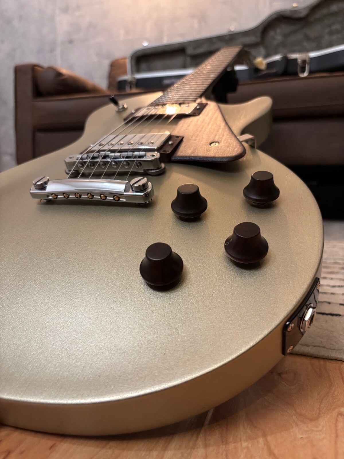 Gibson Les Paul Modern Lite 2020 With Full Upgrades- Amazing & Only 6.8lb