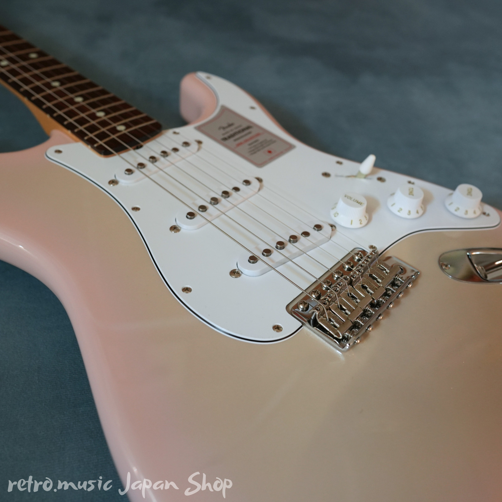 Fender MIJ Traditional 2025 collection 60s Stratocaster Rosewood Stardust Pink