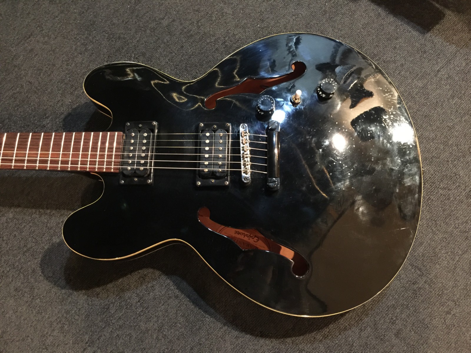 No.043125 Epiphone DOT STUDIO BLK EX