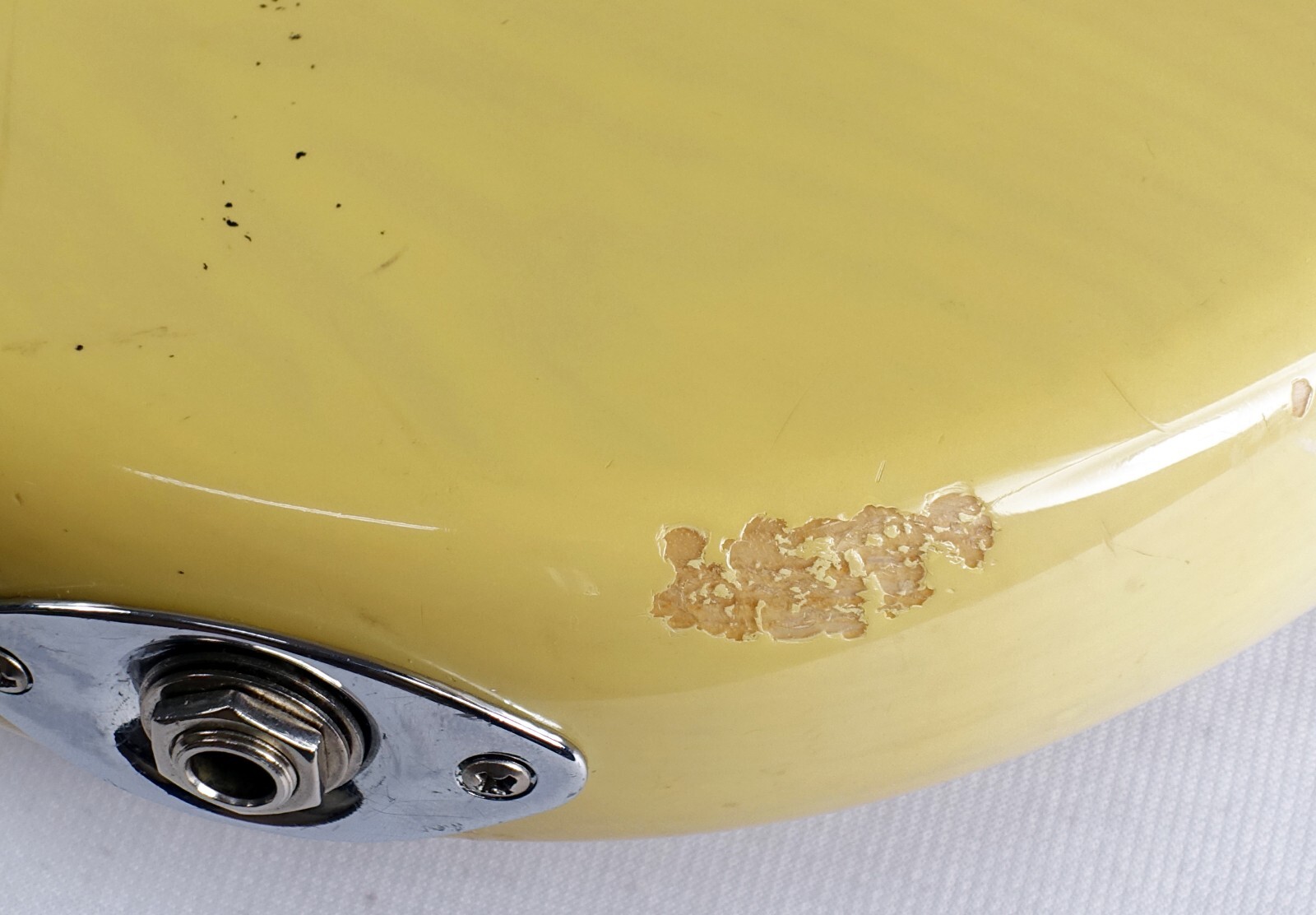 2011 Fender Limited Edition 60th Anniversary Precision Bass Blonde w/ Hard Case