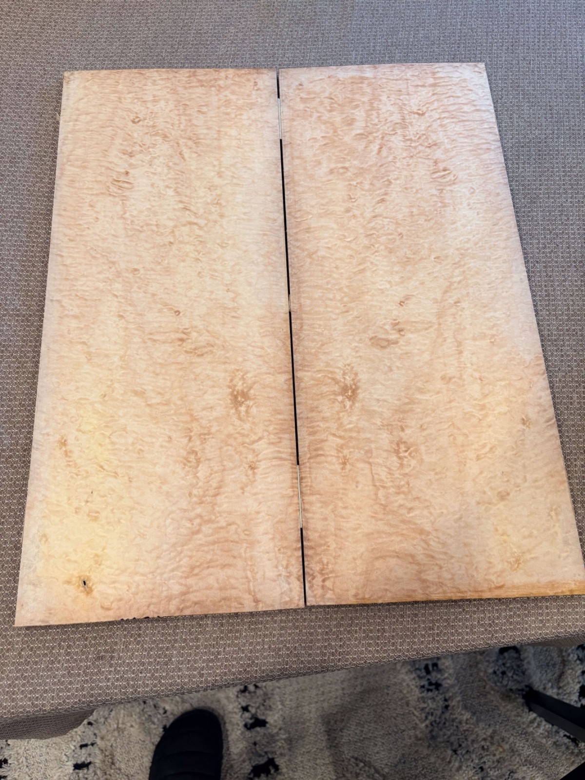 GUITAR TOP LUTHIER WOOD /QUILTED MAPLE 20X16.5X.25 #1536