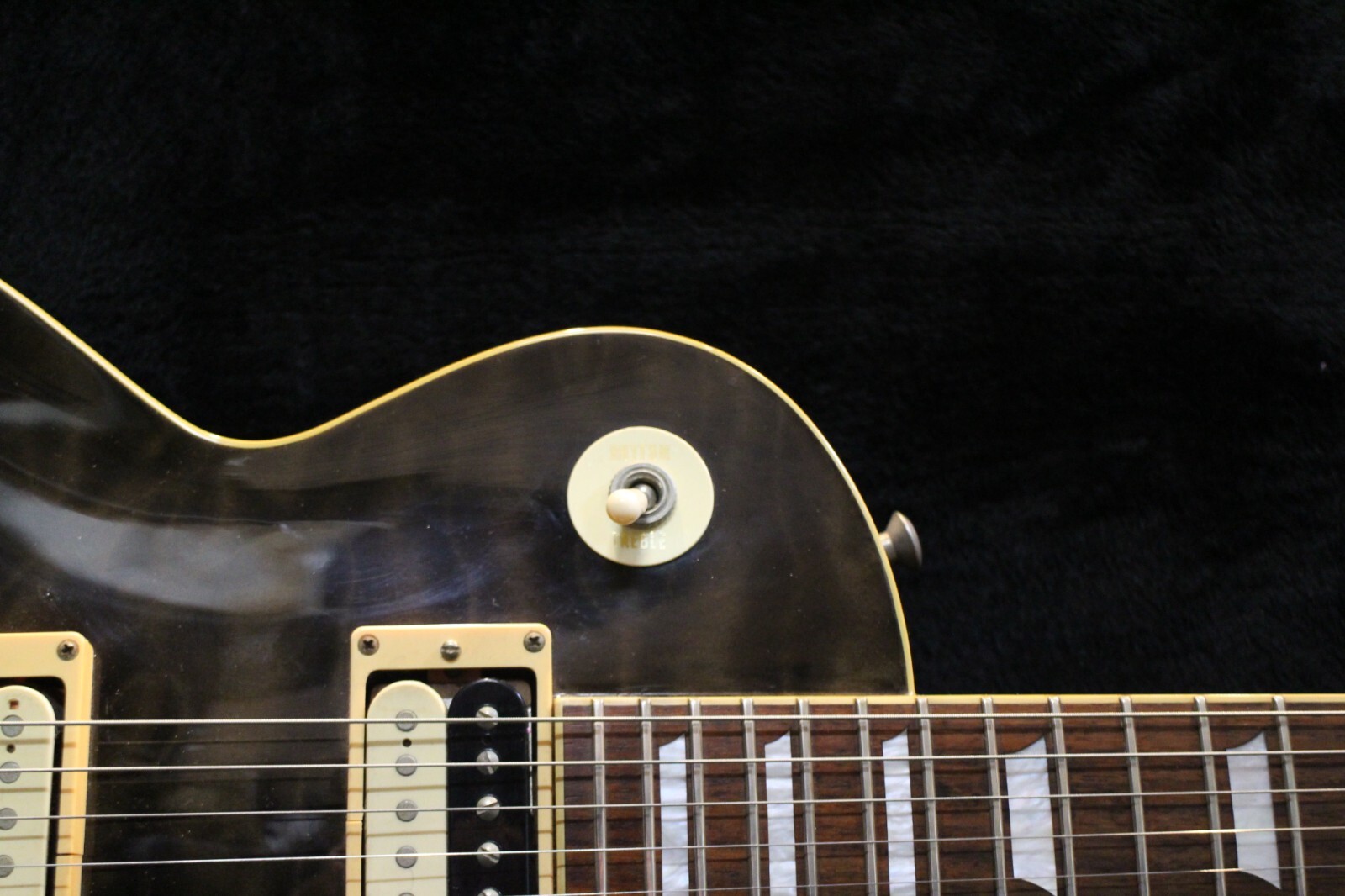USED Edwards Limited Model Electric Guitar E-LP GT213 230427