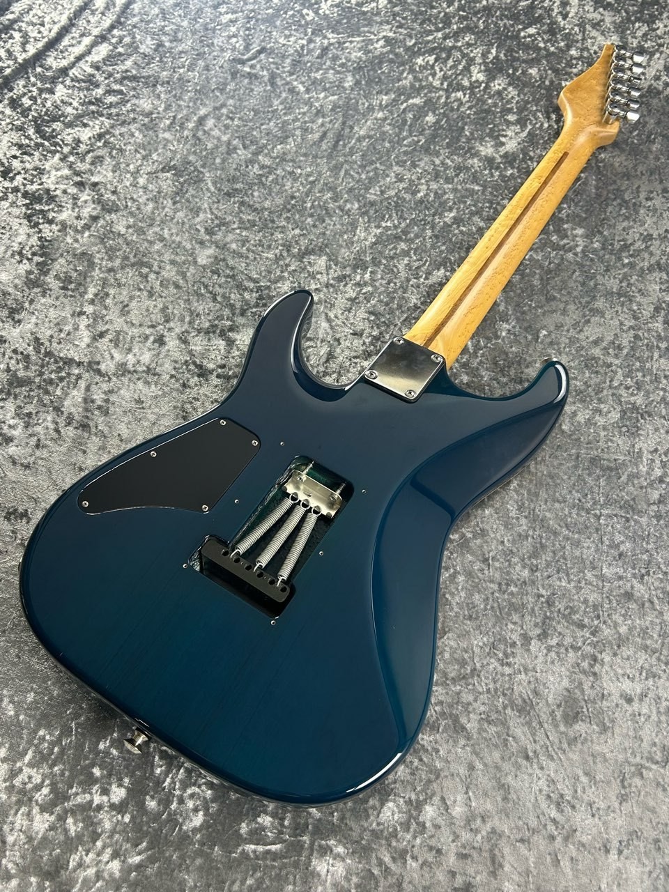 Suhr Standard Trans Turquoise 2001 3.31Kg Safe delivery from Japan