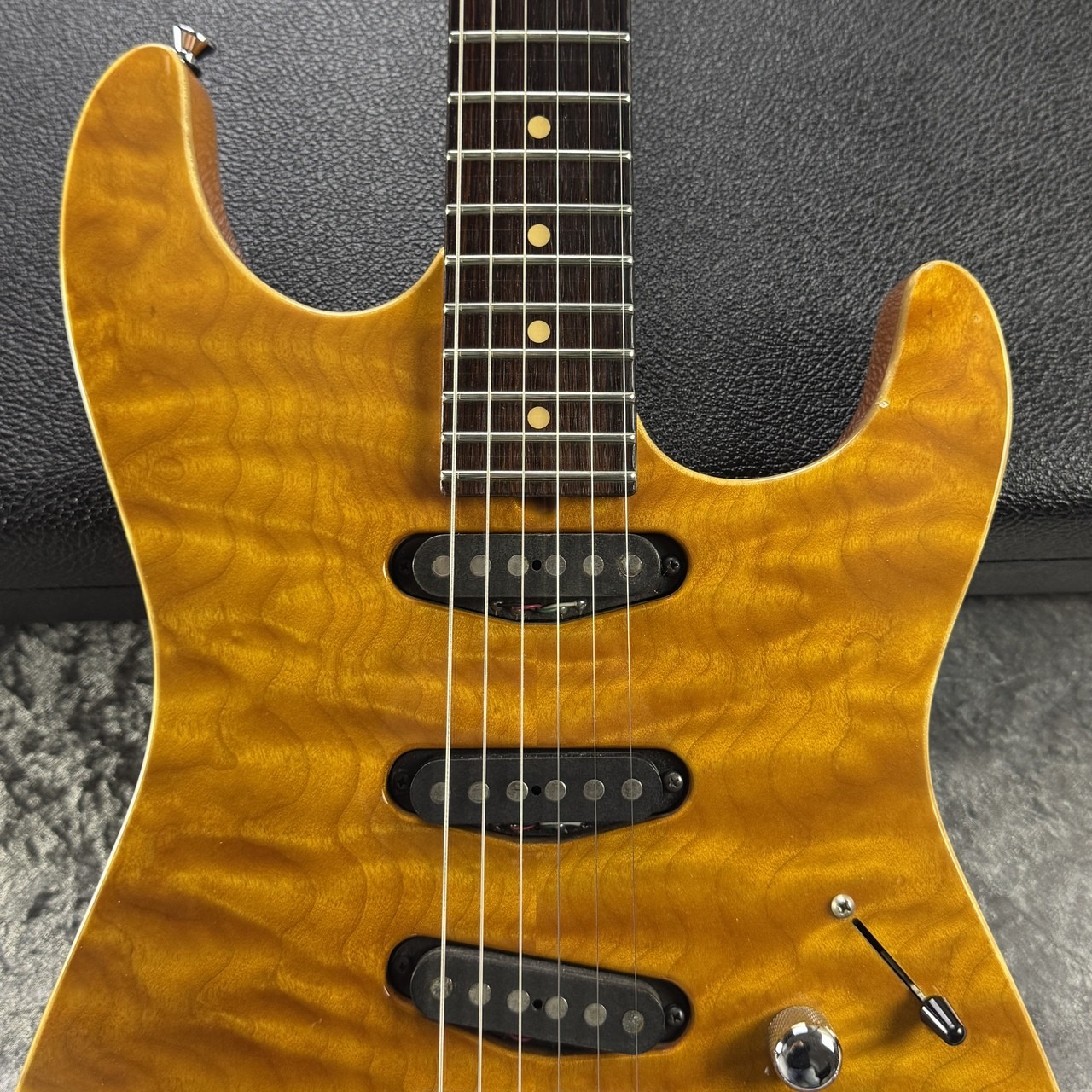 Tom Anderson Finest Maple Drop Top Translucent Amber With Binding 3.17Kg 2000 4F