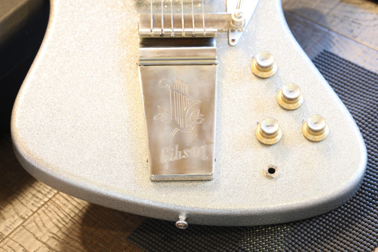2022 Gibson Custom Shop NonReverse Firebird 65 Guitar Silver Sparkle + COA OHSC