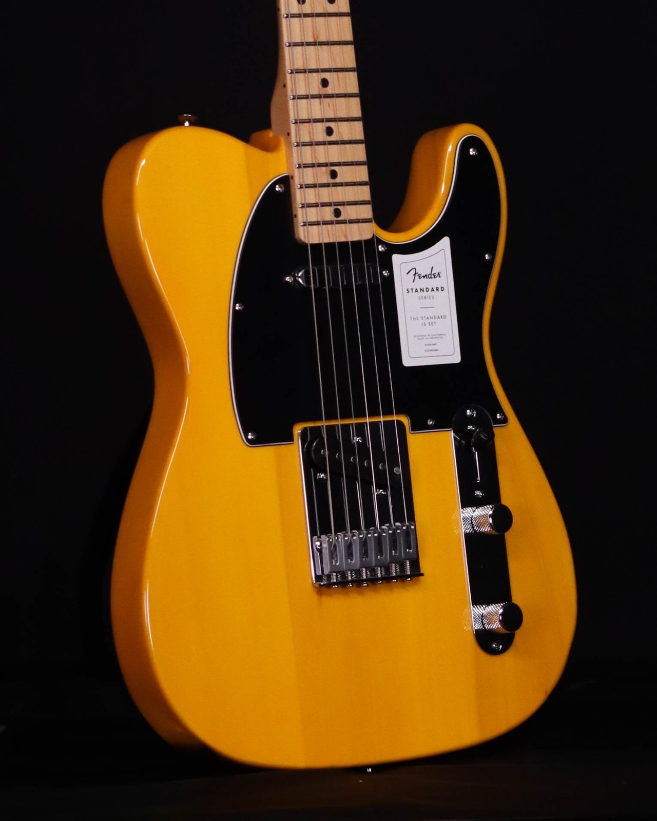 Fender Standard Telecaster, Maple FB, Butterscotch Blonde