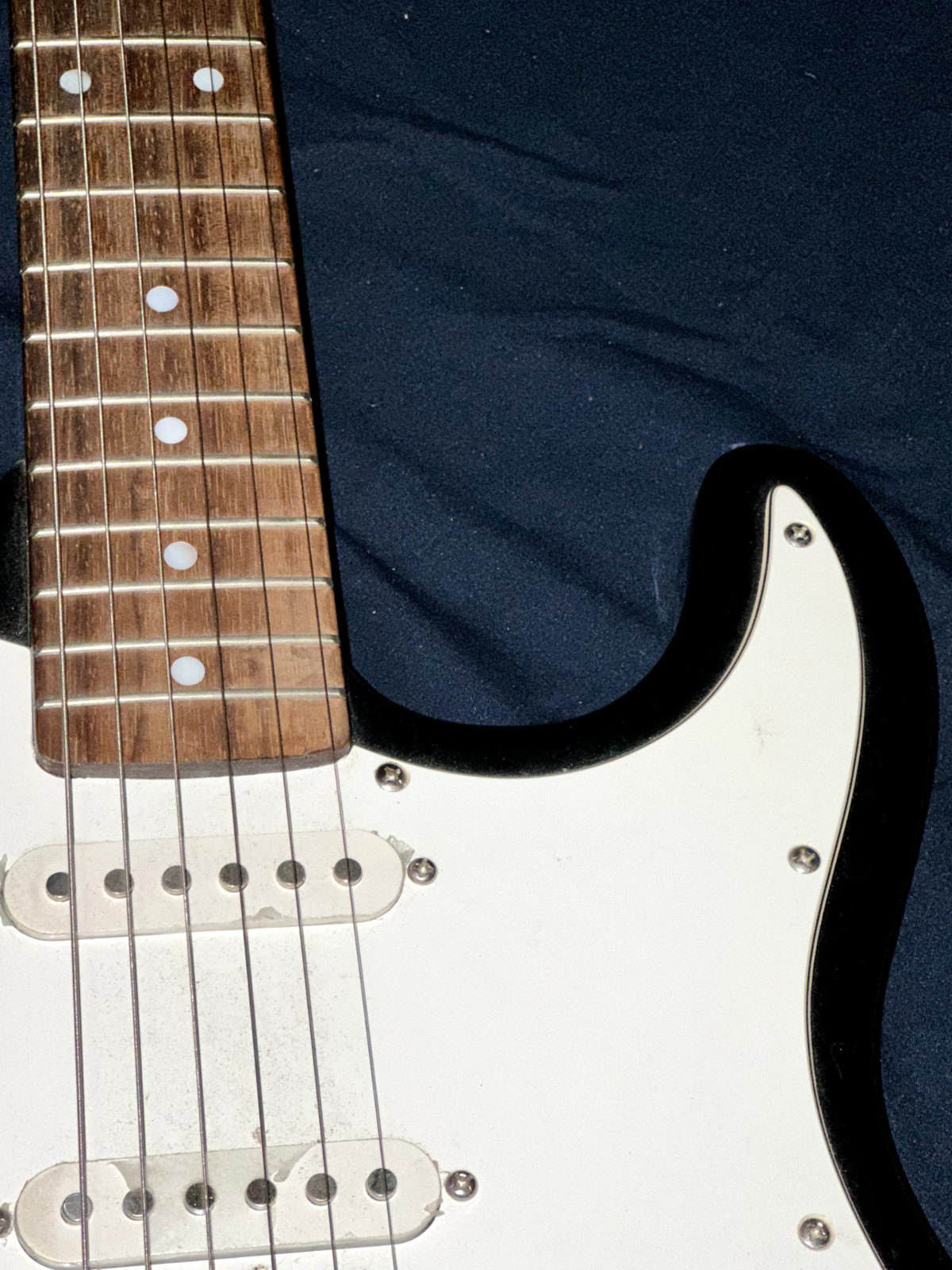 Johnson Electric Guitar Black & White 38 IN 6 String Right Handed Works Great