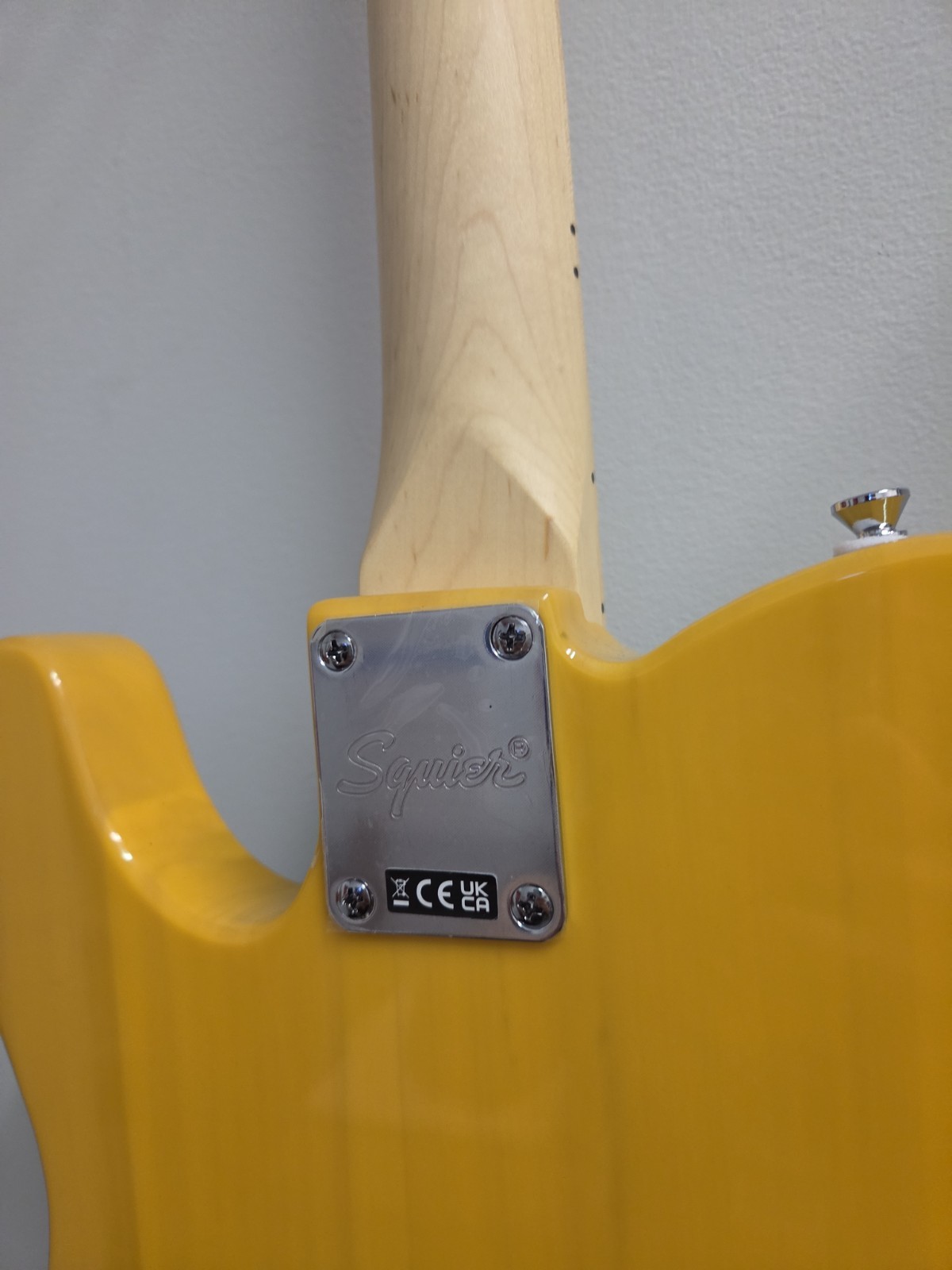 Squier Sonic Telecaster – Butterscotch Blonde w/ Maple FB