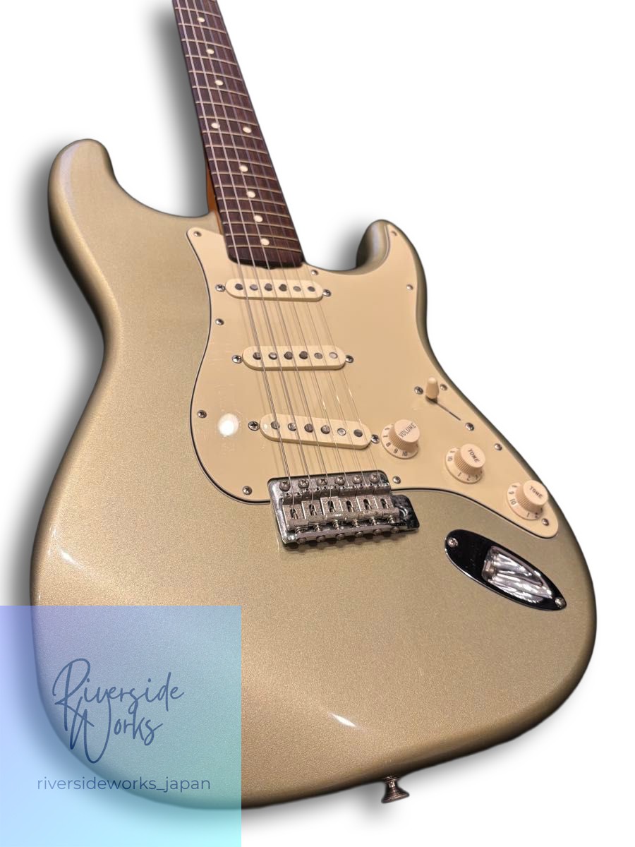 Price Reduced Fender Mexico Classic Player 60s Stratocaster Gold Rare