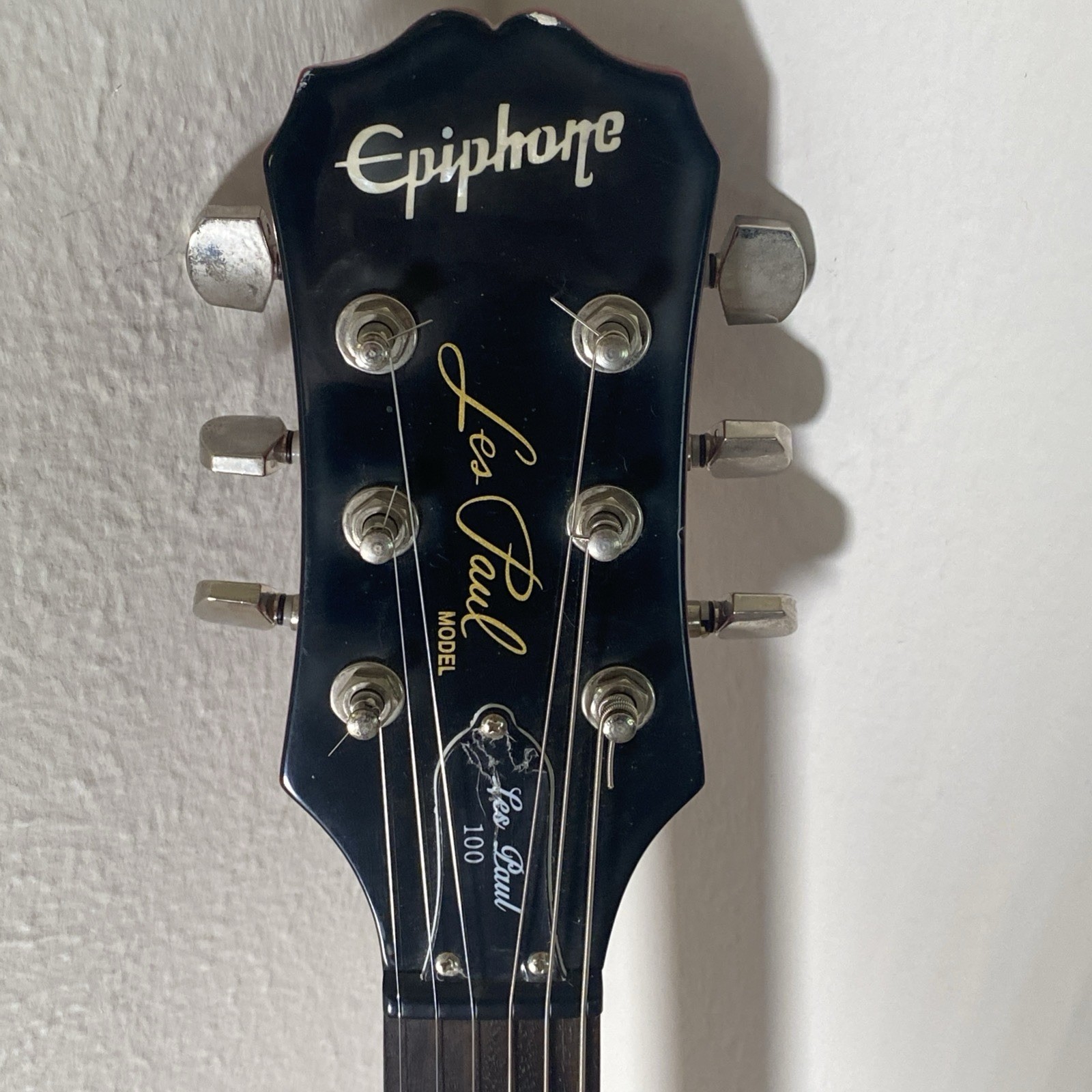 Cherry Sunburst Les Paul 100 Epiphone Electric Guitar