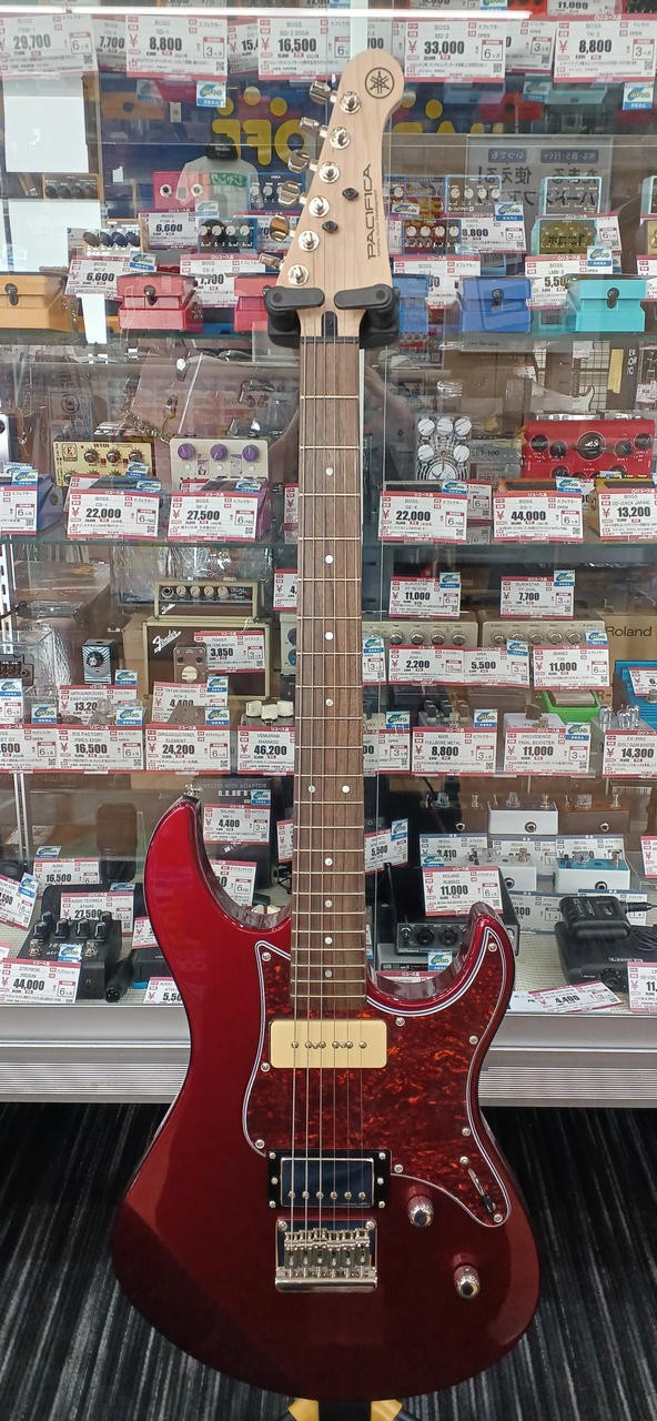 YAMAHA Electric Guitar PAC311H