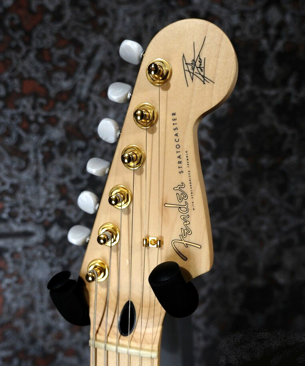 Fender Japan Exclusive Richie Kotzen Stratocaster See-Through White Burst JP