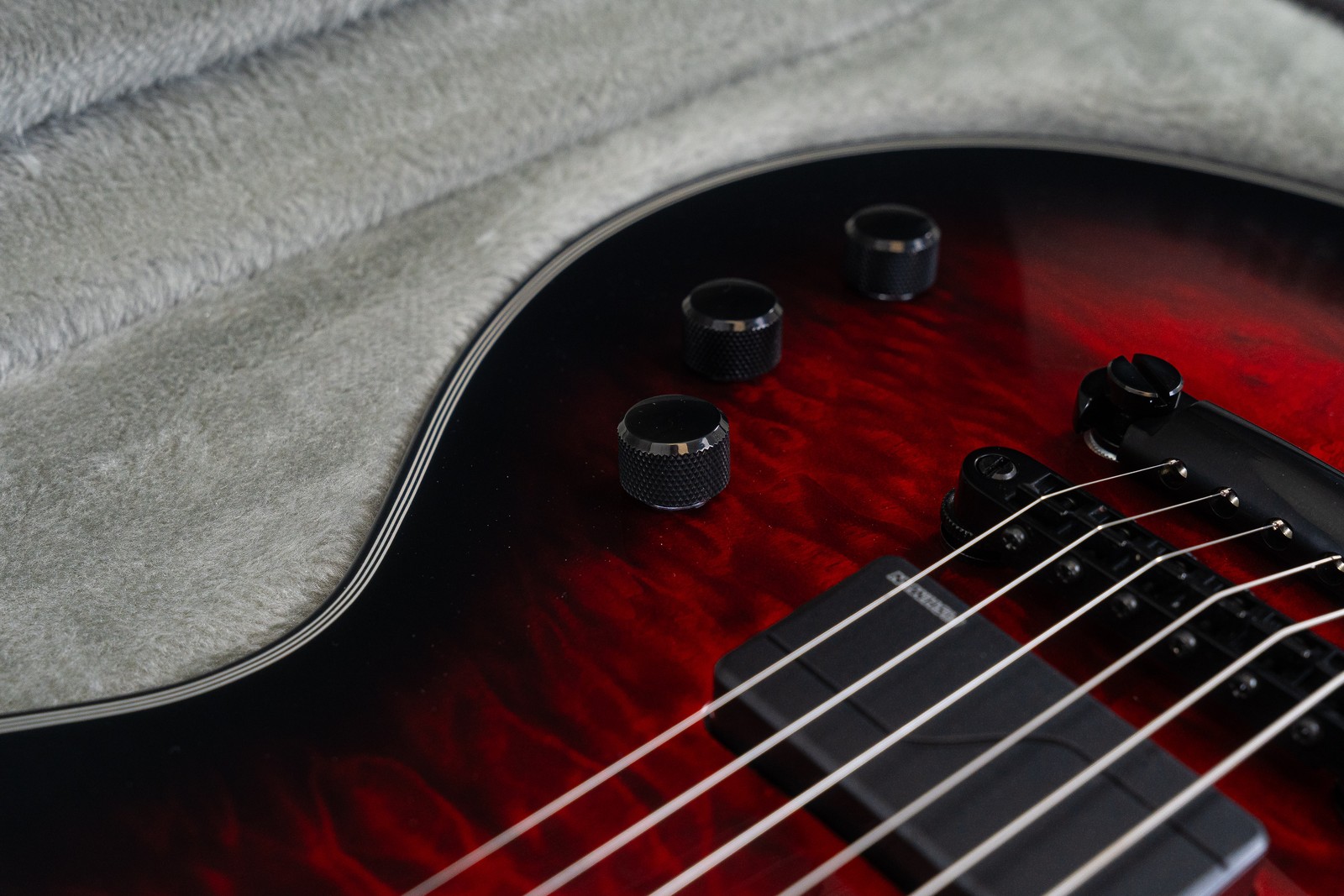 ESP E-II Eclipse E/G, Ebony Fingerboard, See Thru Black Cherry Sunburst