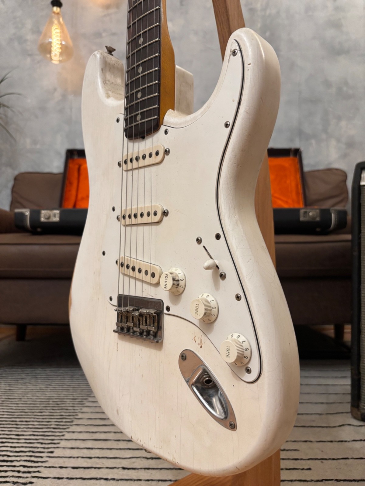 Fender Stratocaster GLAS Custom 1963 Vintage White Heavy Relic Hardtail Feather