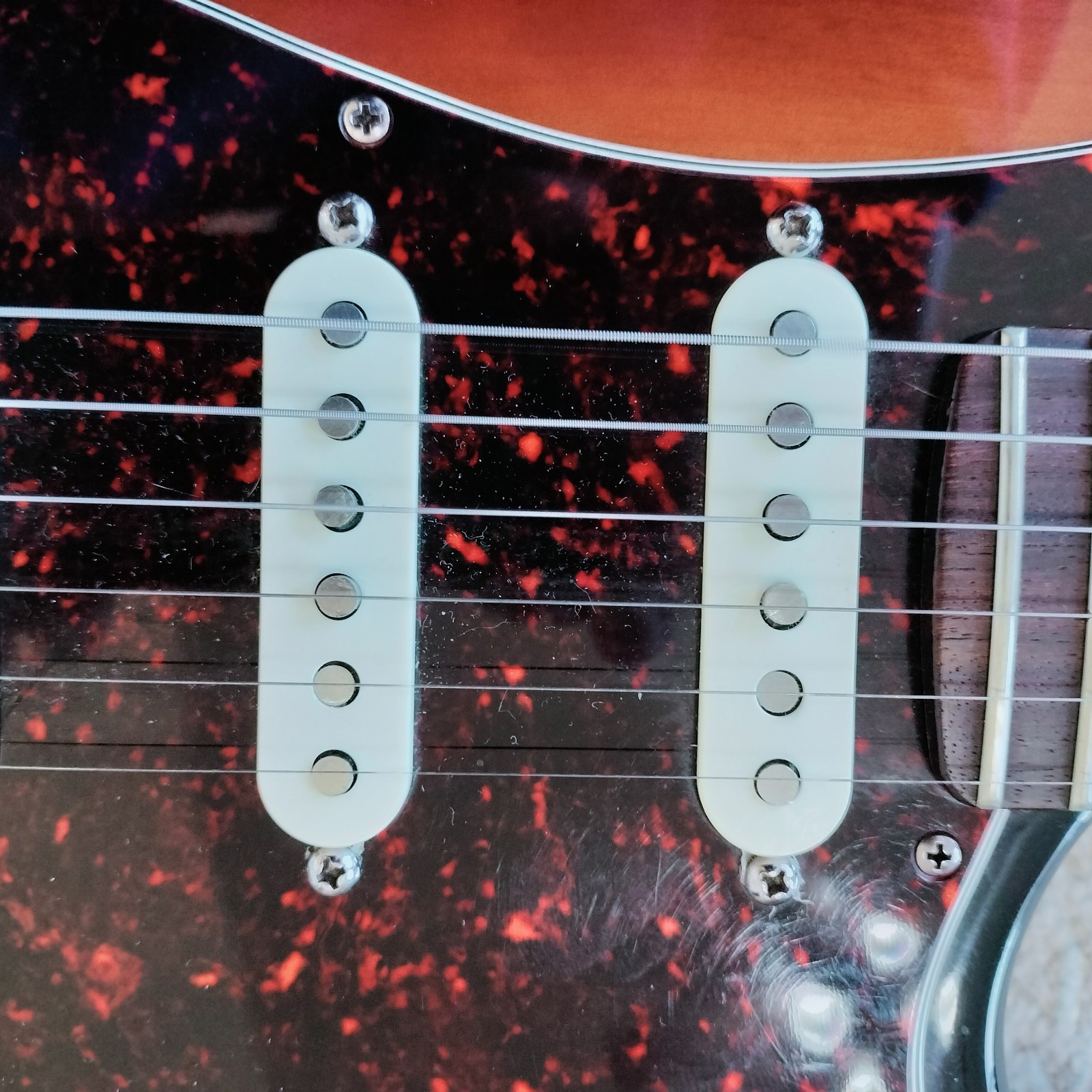 1996 Fender 50th Anniversary American Lone Star Stratocaster – Hardshell Case
