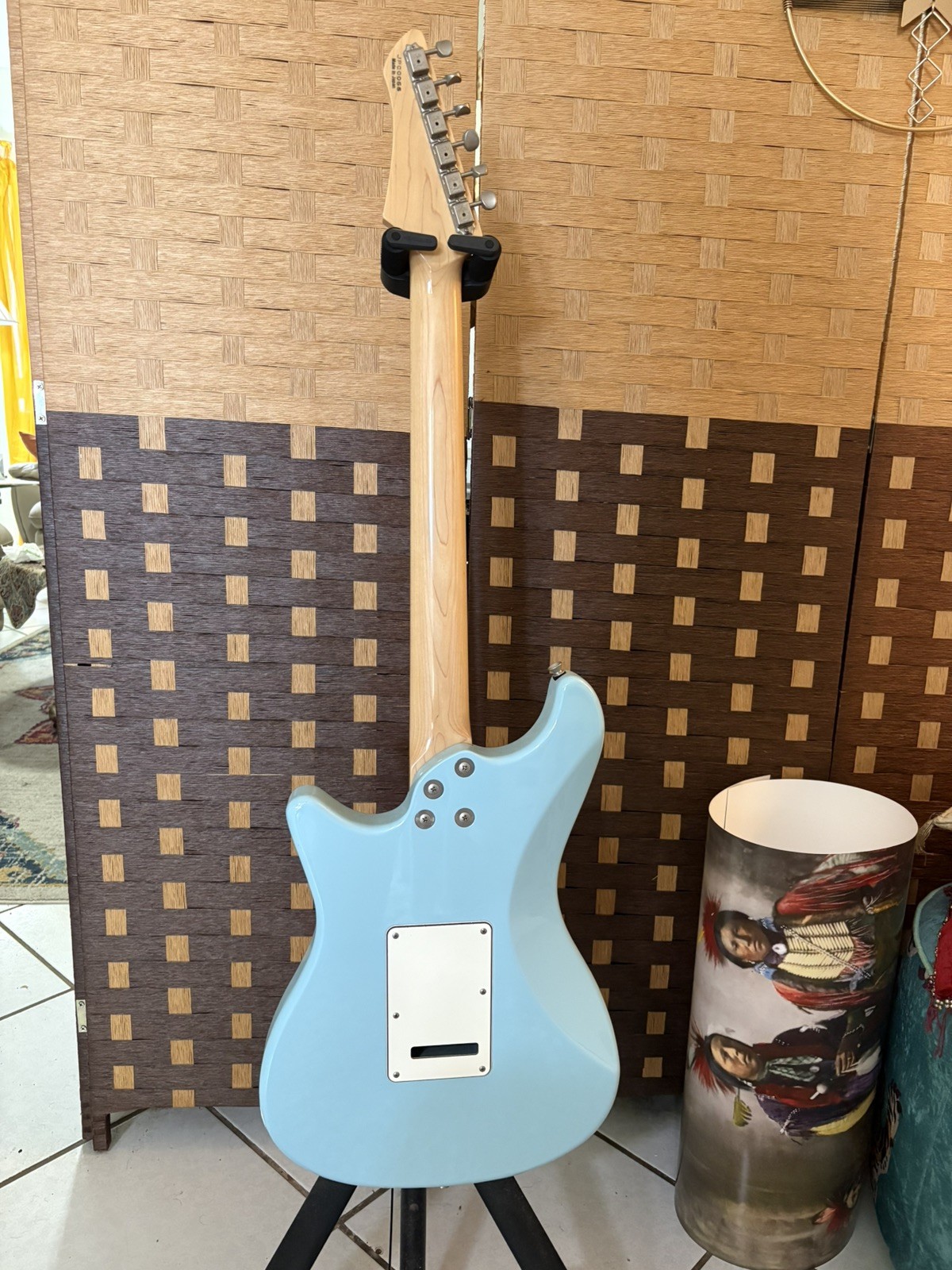 John Page Classic GuitarBlackstar Amp Bundle – Ashburn Guitar DaphneBlue finish