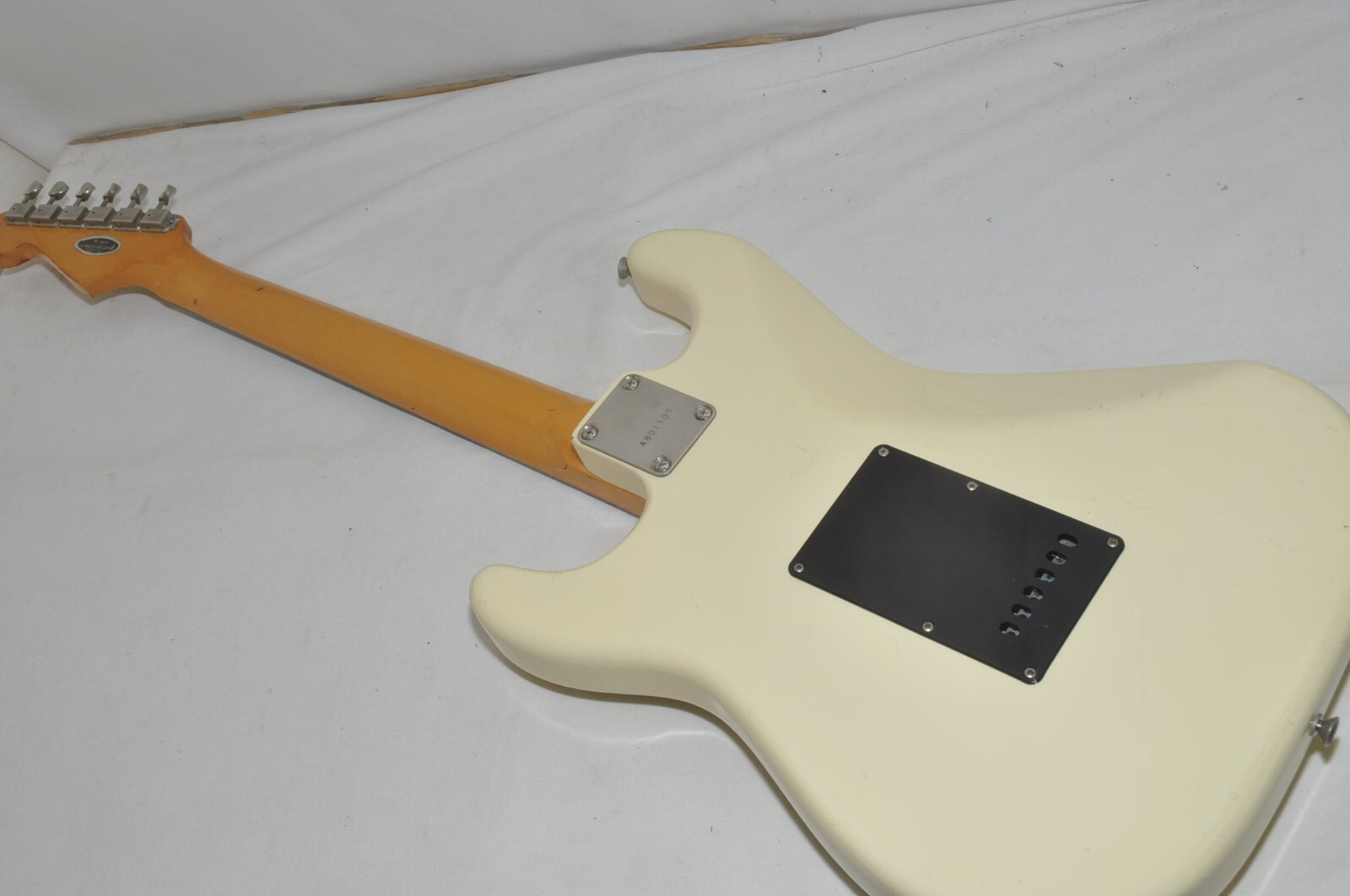 GRECO SE600J Stratocaster Electric Guitar Ref. No 6933