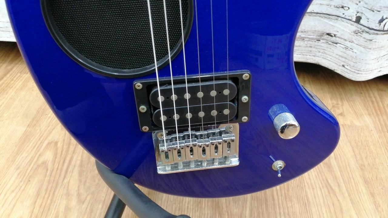 FERNANDES ZO-3 Blue Guitar with built-in amplifier