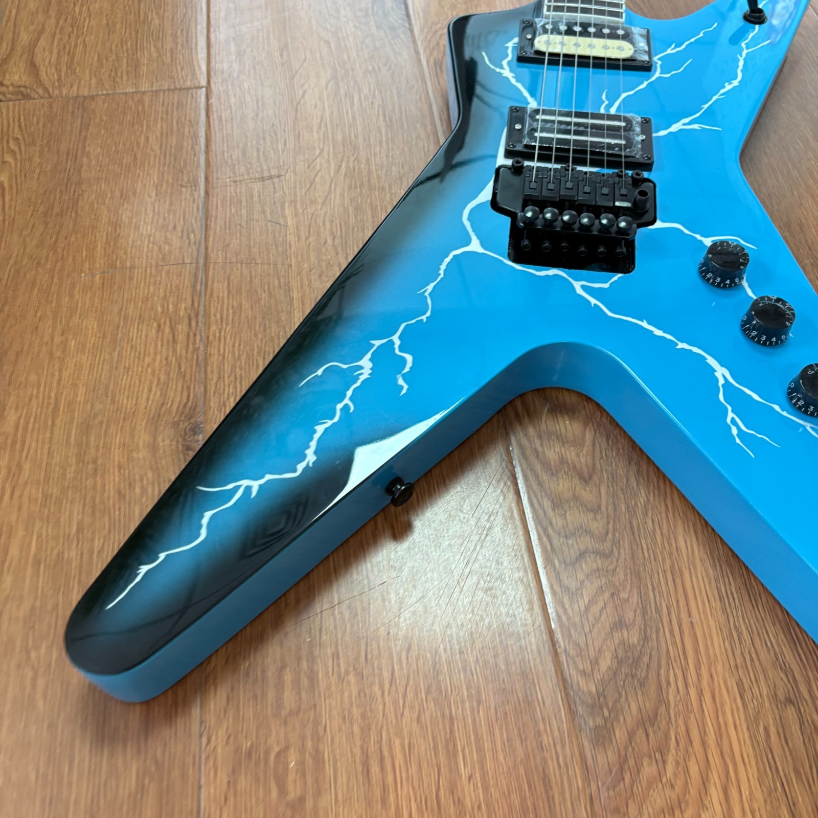 Dimebag Darrell The Dean Electric Guitar Rosewood Fingerboard With FR Bridge