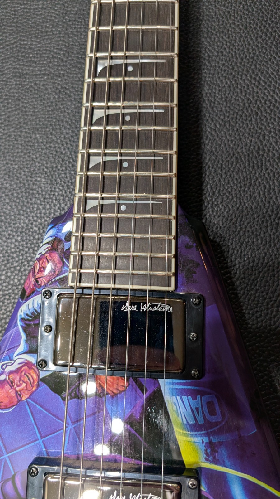 Dave Mustaine Dean V Rust In Peace – Rare Korean Model – Premium Condition