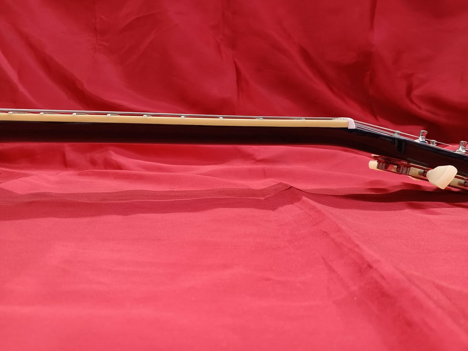 EPIPHONE ES-339 Used Maple body Mahogany neck Laurel fingerboard w/Gig case