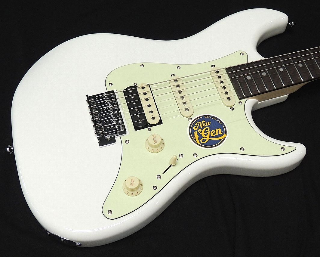 Electric Guitar Sire Larry Carlton S1 2020s AWH Antique White Made in Indonesia
