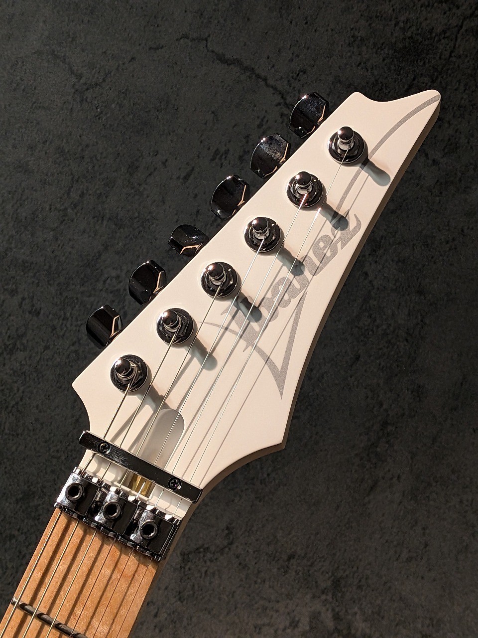Ibanez J-LINE RG6HSHMTR White Flat #F2612242 3.56kg #GG5ah