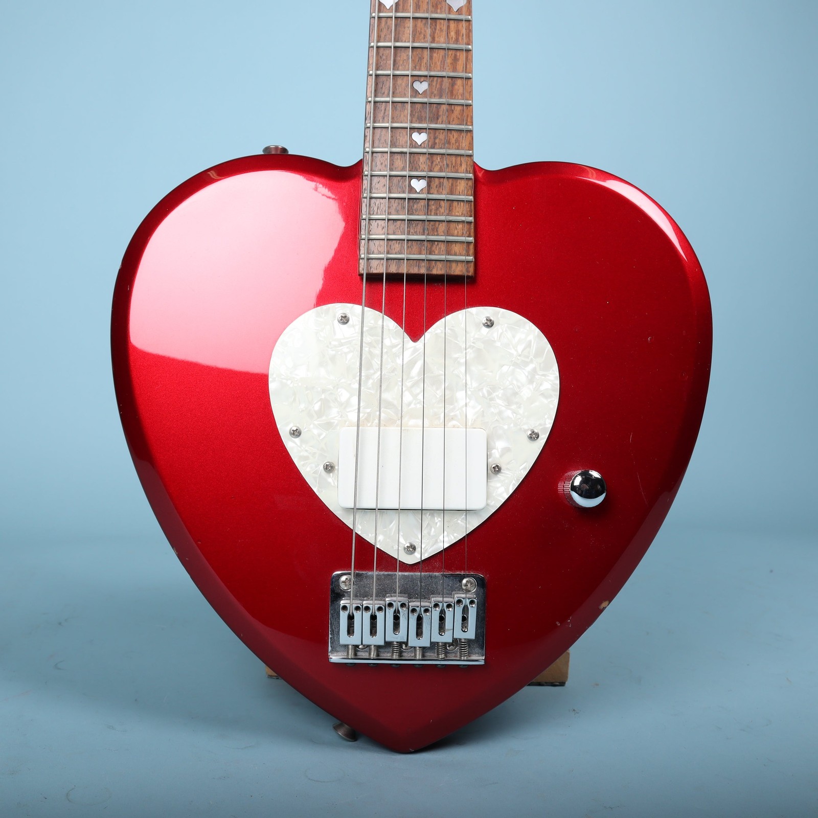 Daisy Rock Heartbreaker Short Scale Red Heart Electric Guitar
