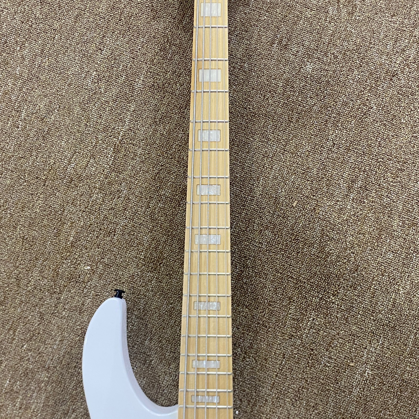 Minimalist Bass Guitar Flawless White Gloss Finish 5-String Flash Bargain