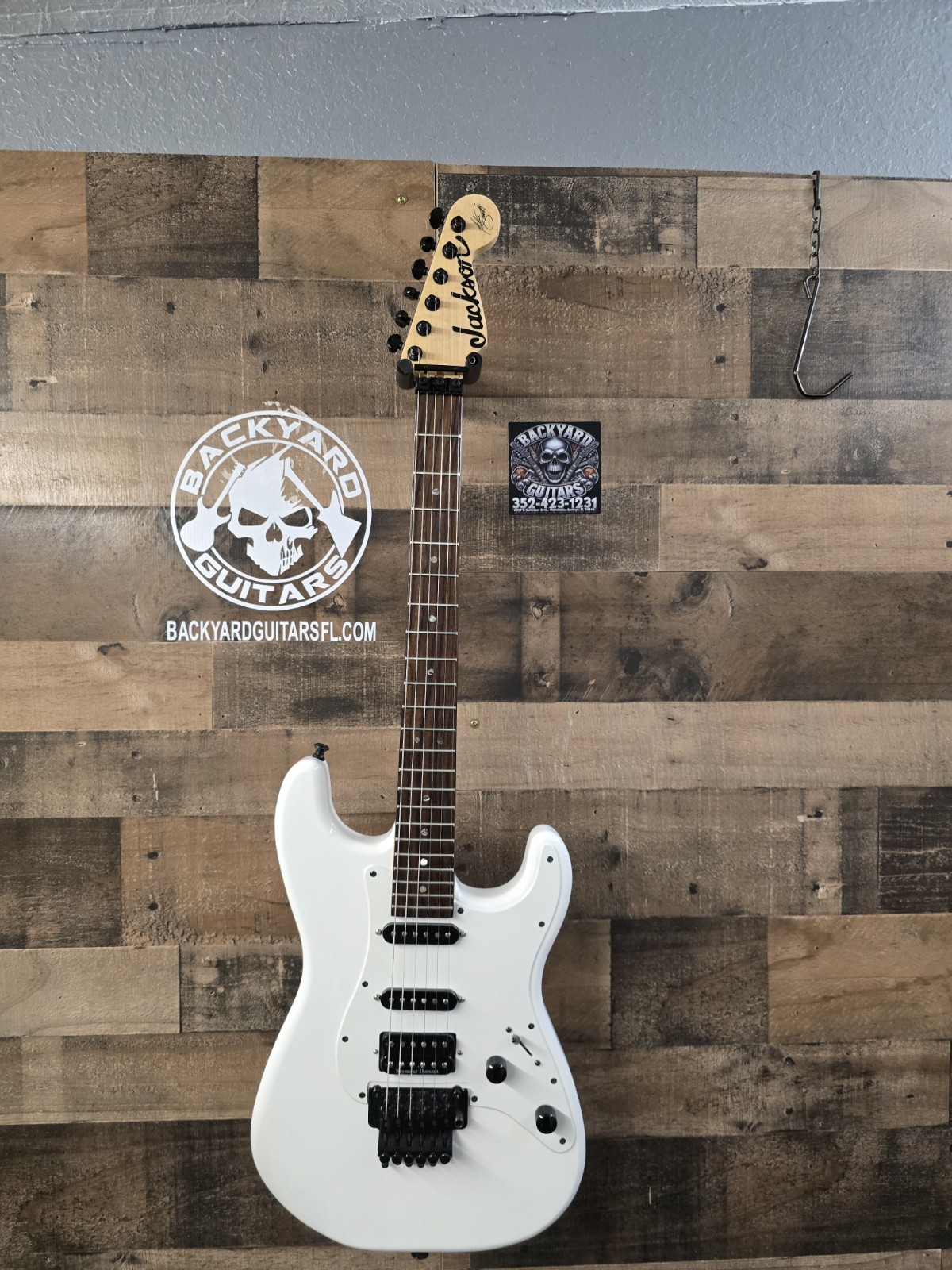 Jackson X Series Signature Adrian Smith Electric Guitar – White W/Hsc
