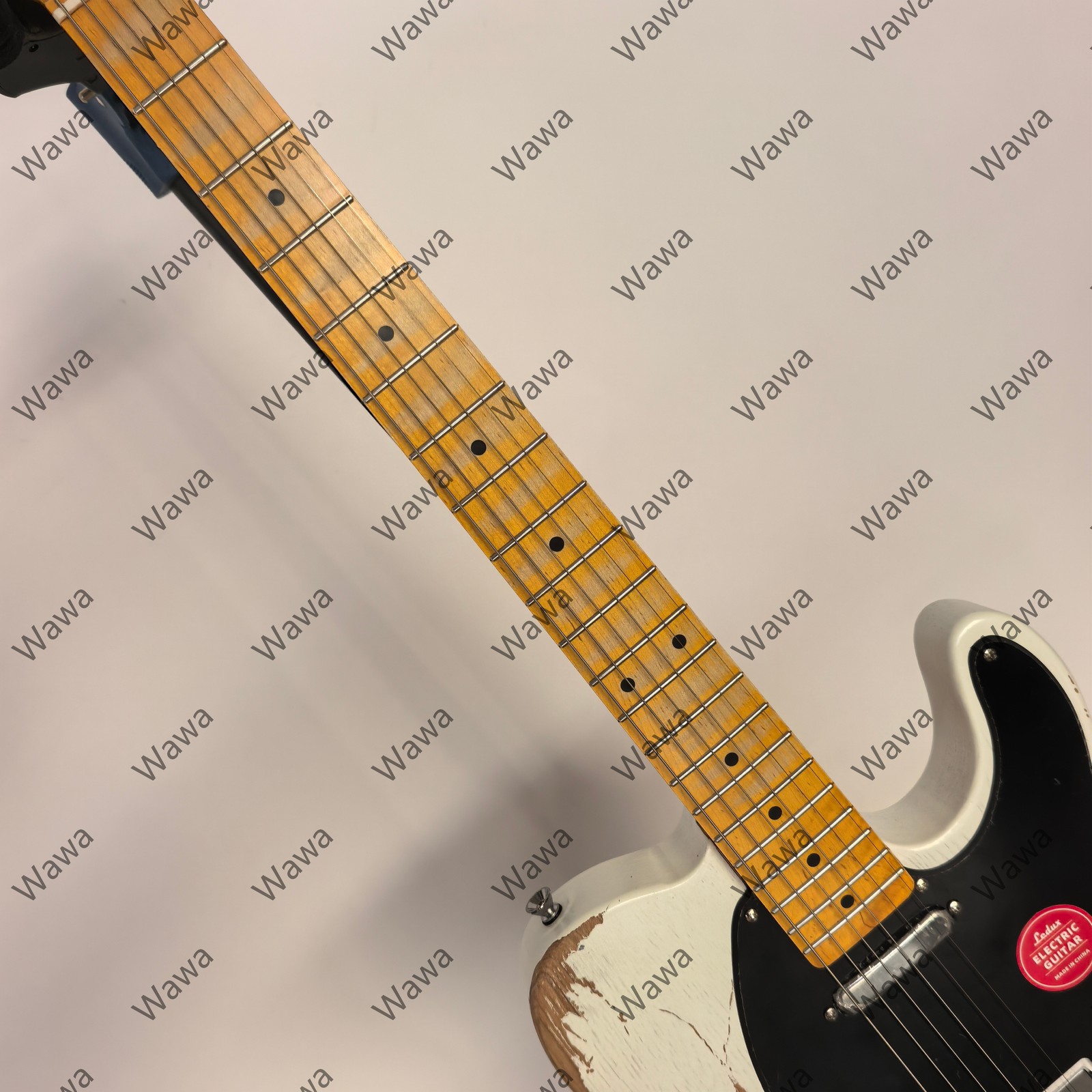 Heavy Aged Electric Guitar Single Coil Pickups Bone Nut 21 Stainless Frets
