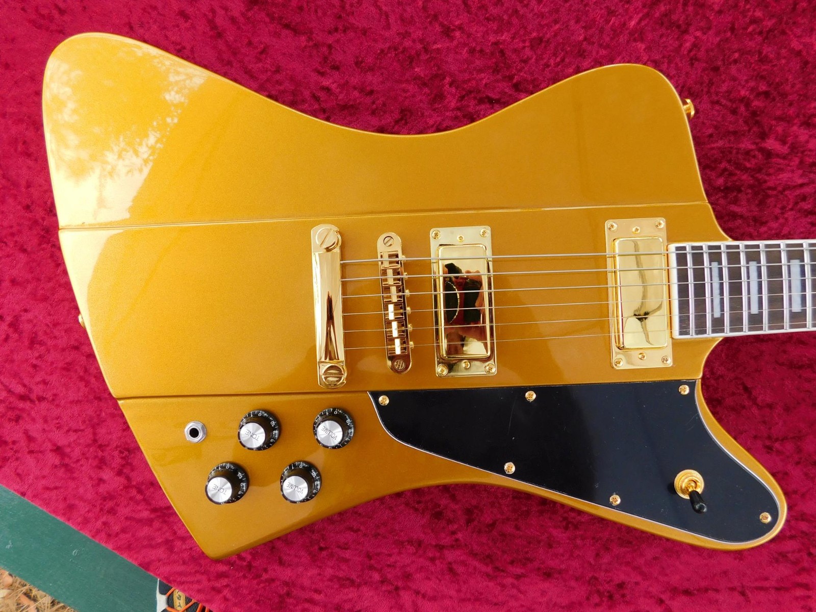 Firefly Firebird Set Neck Electric Guitar,Paper in Oil Capacitors, Very Cool