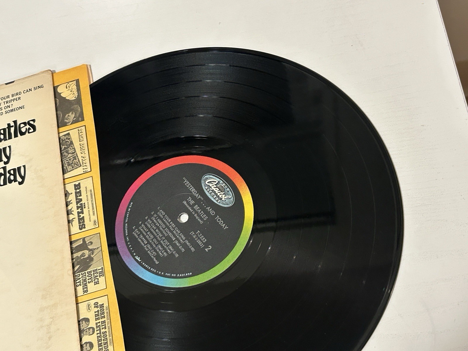 THE BEATLES YESTERDAY AND TODAY LP. MONO 2ND STATE BUTCHER COVER T-2553. VG/VG+