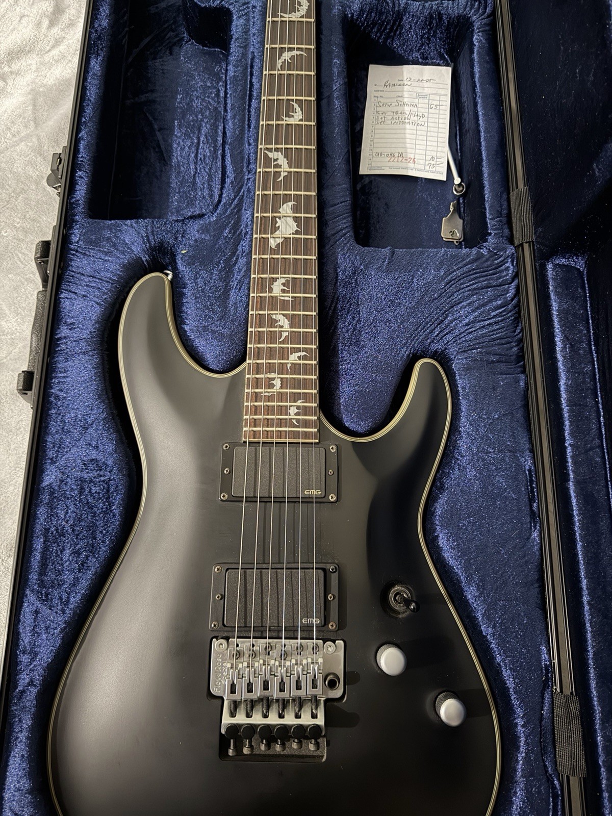 Schecter Diamond Series Damien Platinum Electric Guitar Black 6-String w/ Case